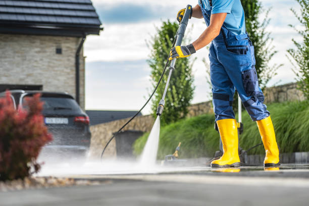 Best Garage Pressure Washing  in Putnam Lake, NY